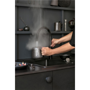 Quooker Fusion Round schwarz Wasserhahn & PRO3 Reservoire & Sprudelwasser CUBE